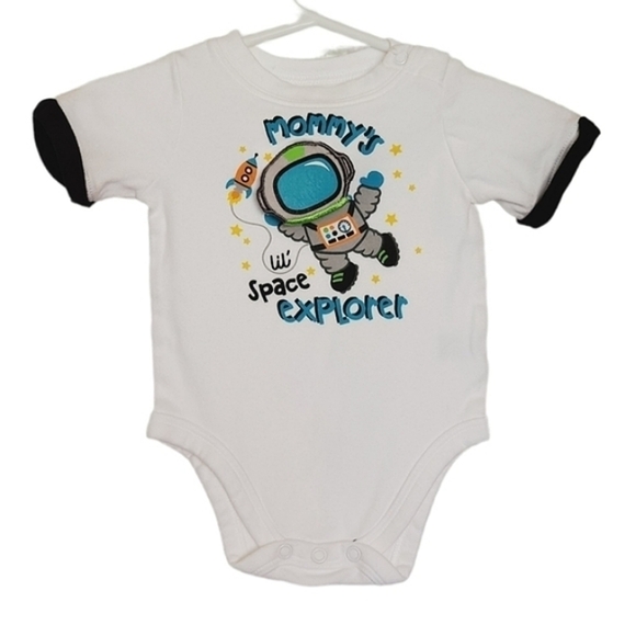 K1313 * Garanimals Mommy's Lil Space Explorer Onesie White Size 0-3M - Picture 1 of 7